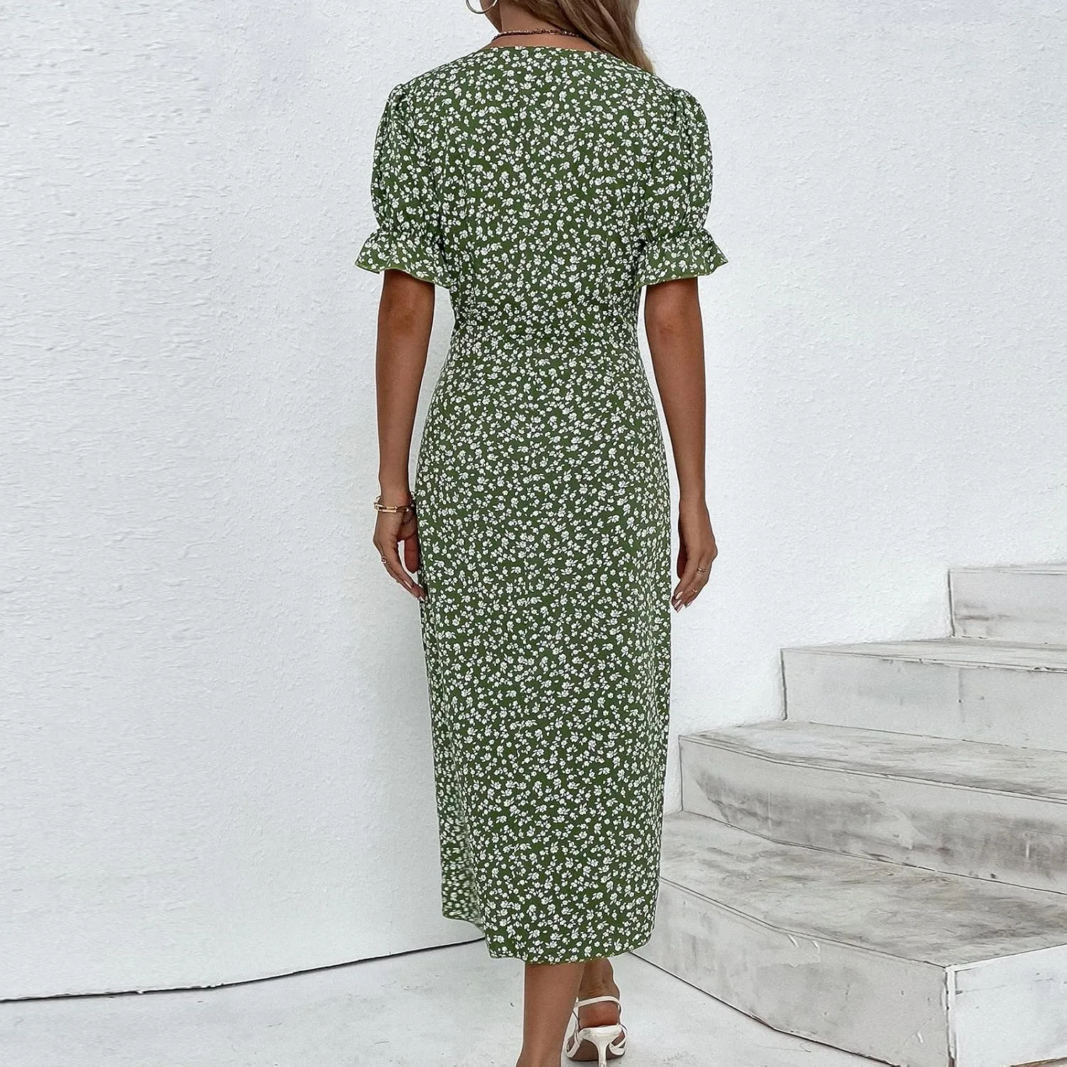 Floral Vacation Dresses for Women: Trendy V-Neck Ruched Short/Long Sleeve Dress - Casual Fashion for Spring/Summer