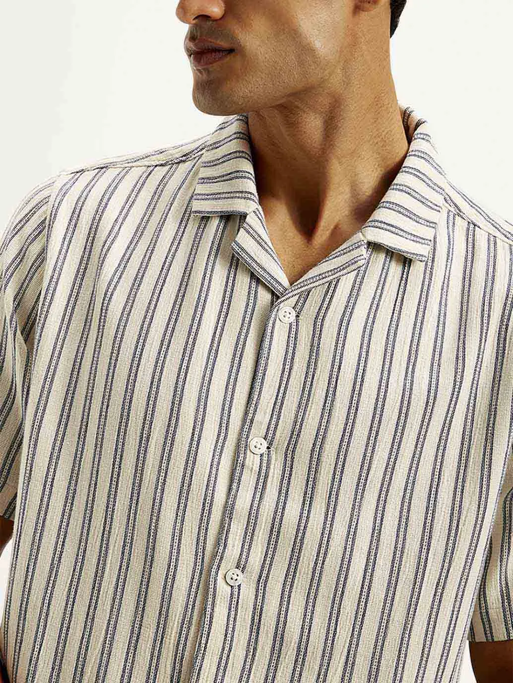 Men's Resort Collar Striped Relaxed Fit Shirt