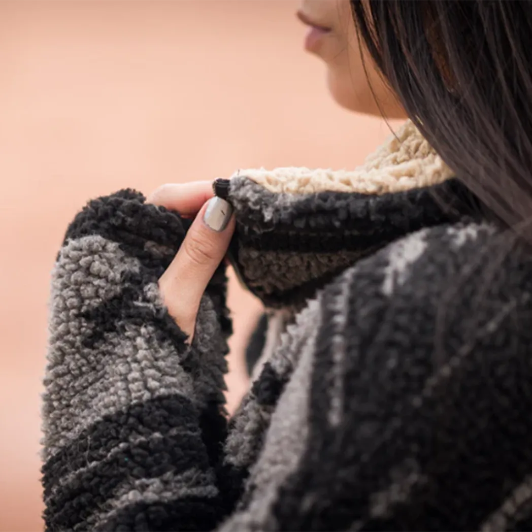 STS Ranchwear Women's Roxie Grey/Black Pullover