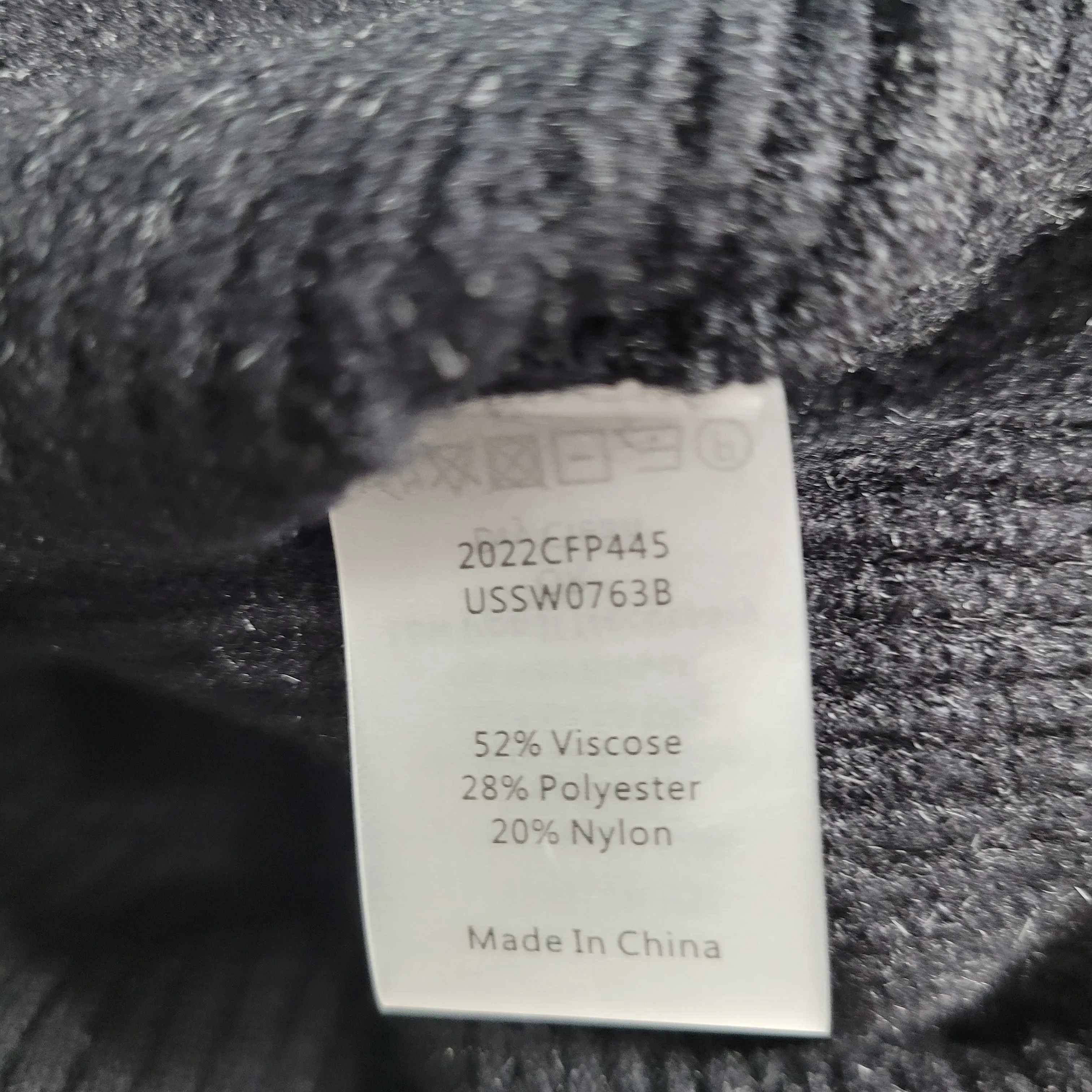 Universal Standard  Blanket Half-Zip Sweater Black Size M