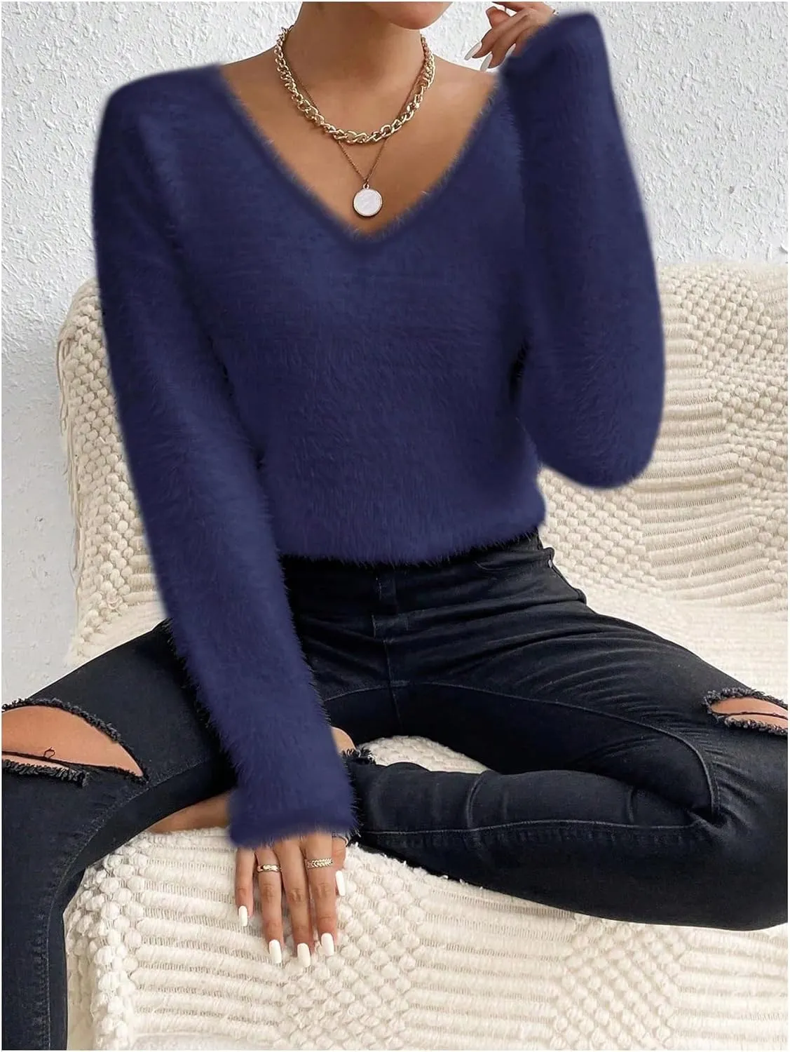 Verdusa Women's Fuzzy Sweater V Neck Drop Shoulder Long Sleeve Pullover Sweaters