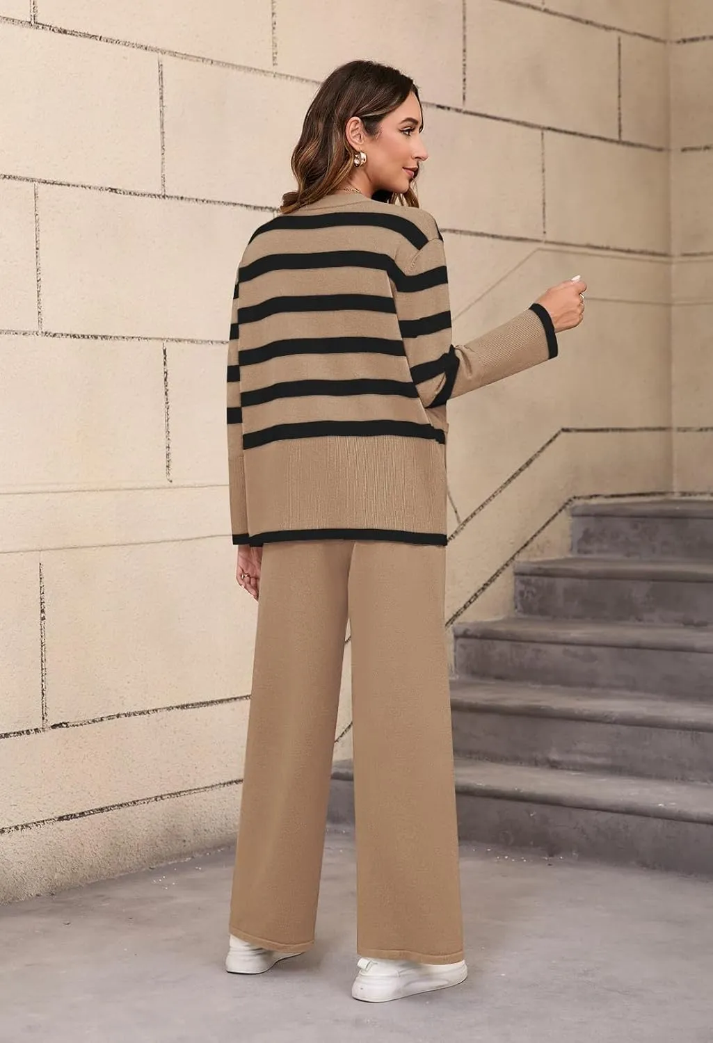 Viottiset Women's 2 Piece Outfits Stripe Sweatsuit Set Long Sleeve Button Sweatshirt Wide Leg Sweatpants Lounge Set
