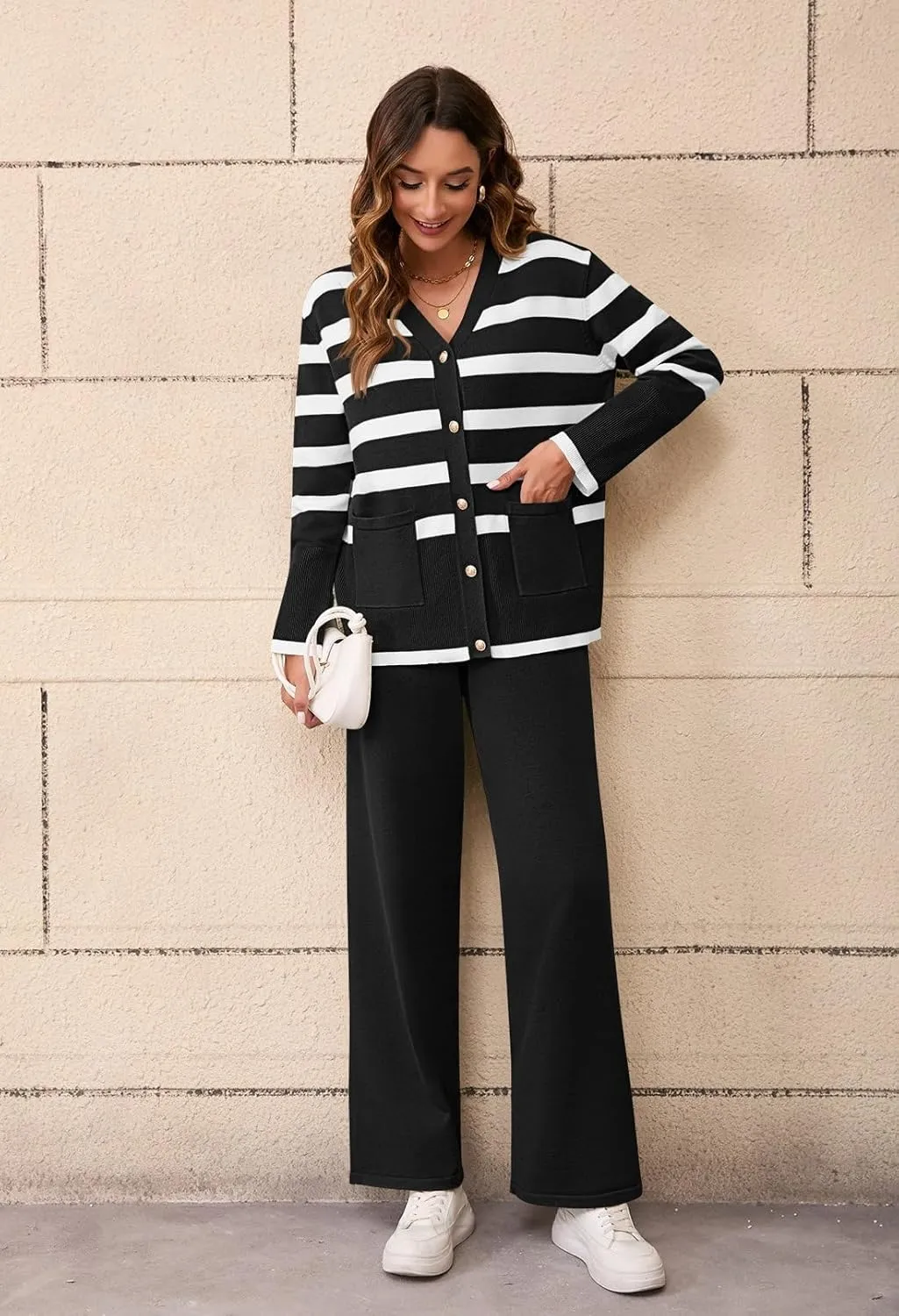 Viottiset Women's 2 Piece Outfits Stripe Sweatsuit Set Long Sleeve Button Sweatshirt Wide Leg Sweatpants Lounge Set
