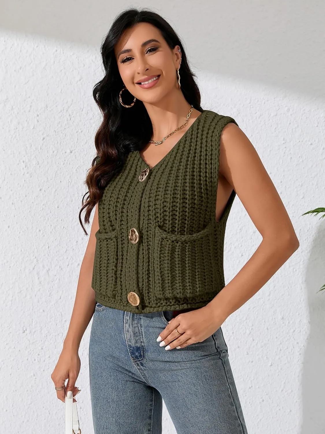 Women Sleeveless Knit Sweater Vest Crochet Chunky Button Down Cardigan Crop Vests Tops with Pockets