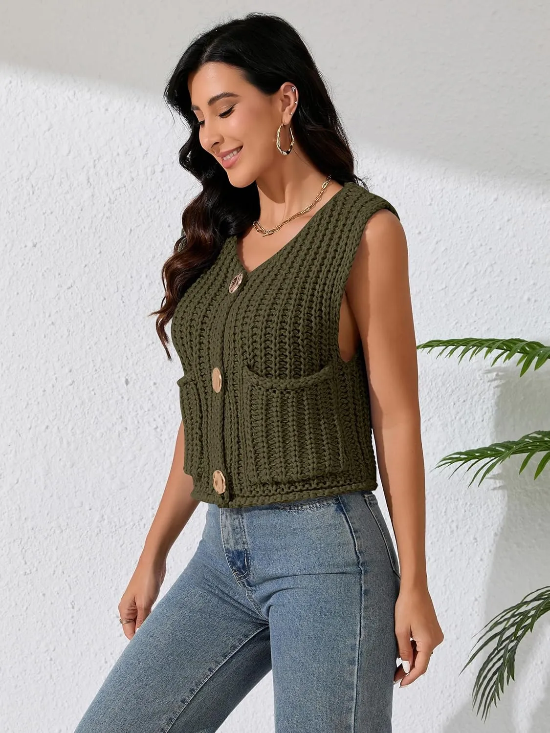Women Sleeveless Knit Sweater Vest Crochet Chunky Button Down Cardigan Crop Vests Tops with Pockets