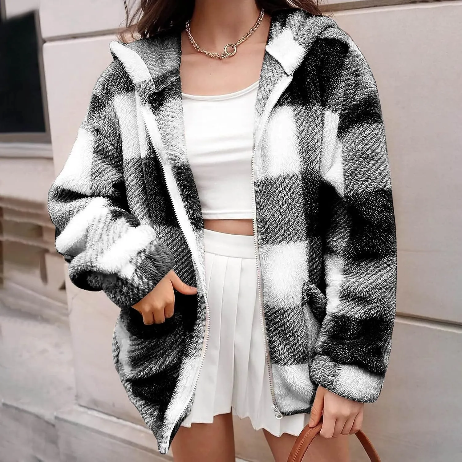 Womens Fleece Sherpa Jacket Casual Winter Jacket Oversized Button Down Jacket Trendy Flannel Plaid Jacket with Pocket