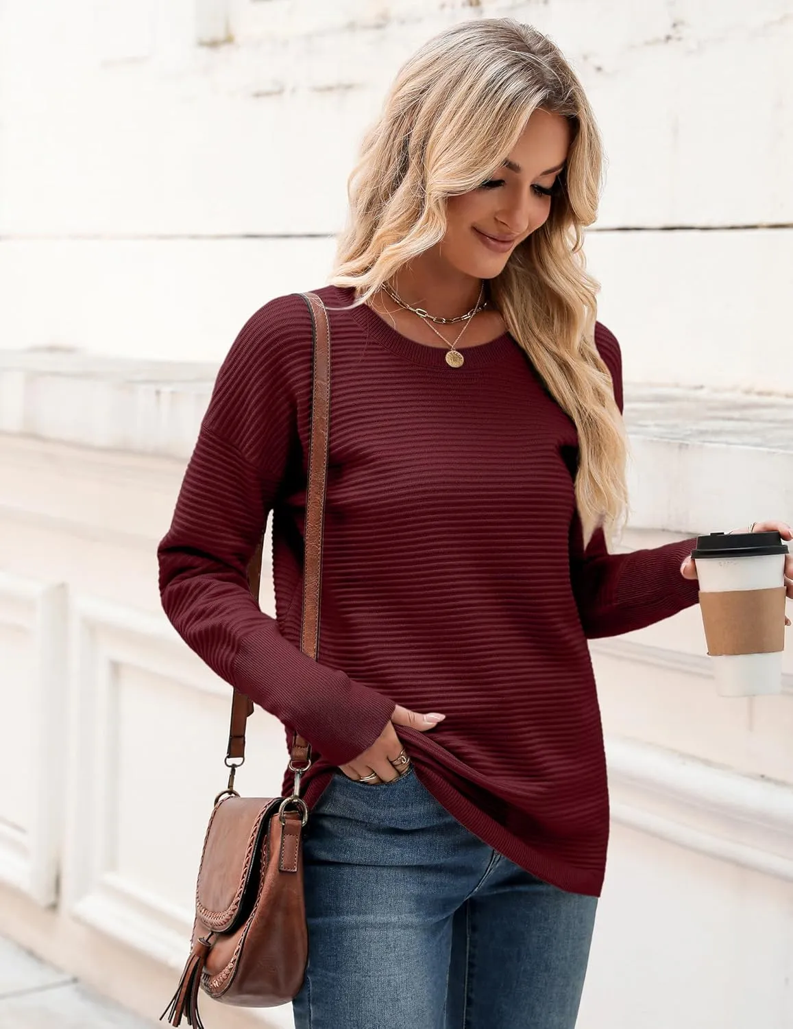 Zeagoo Women's 2025 Fall Sweaters Casual Long Sleeve Crew Neck Ribbed Knit Side Slit Pullover Sweater