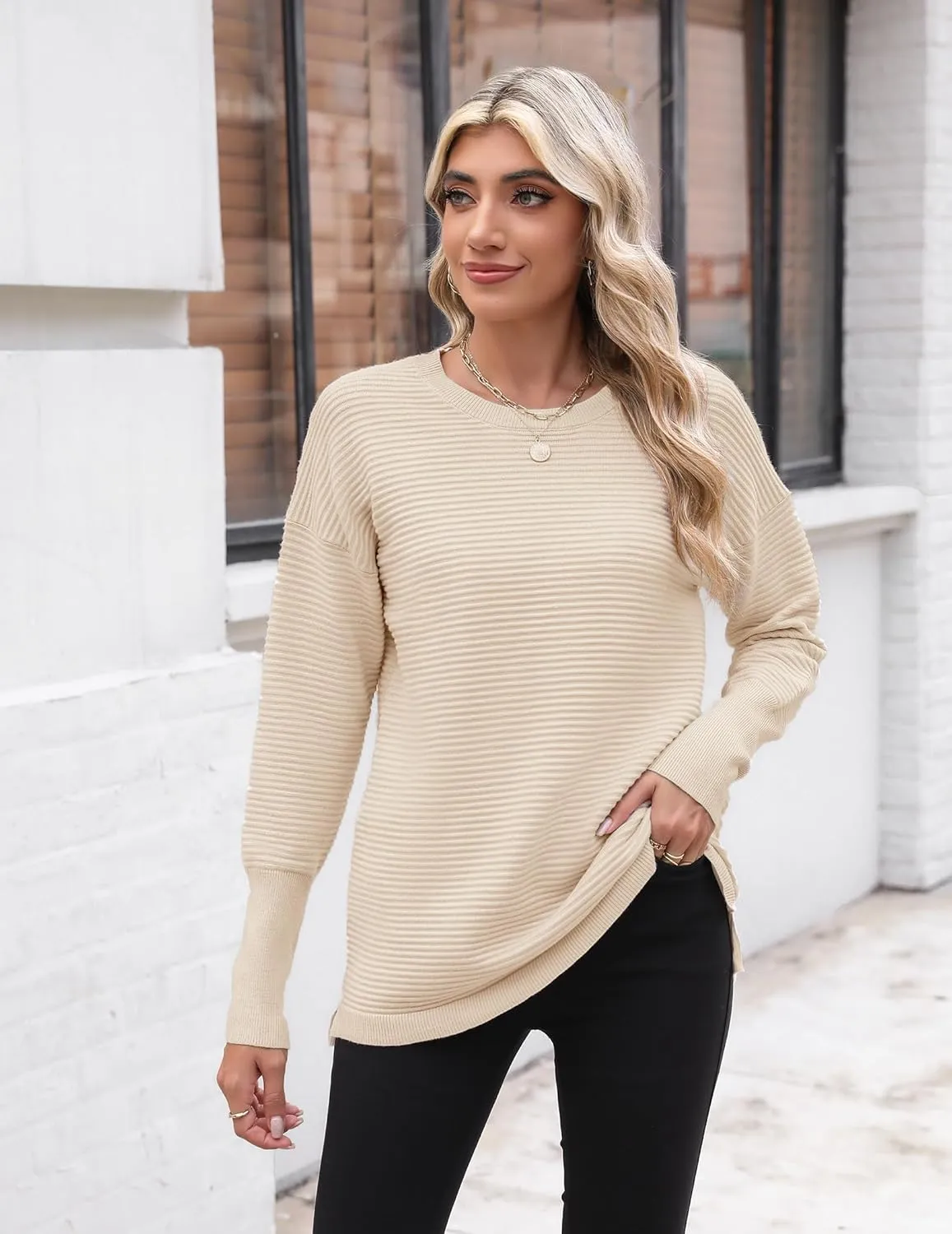 Zeagoo Women's 2025 Fall Sweaters Casual Long Sleeve Crew Neck Ribbed Knit Side Slit Pullover Sweater