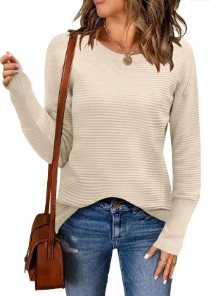 Zeagoo Women's 2025 Fall Sweaters Casual Long Sleeve Crew Neck Ribbed Knit Side Slit Pullover Sweater